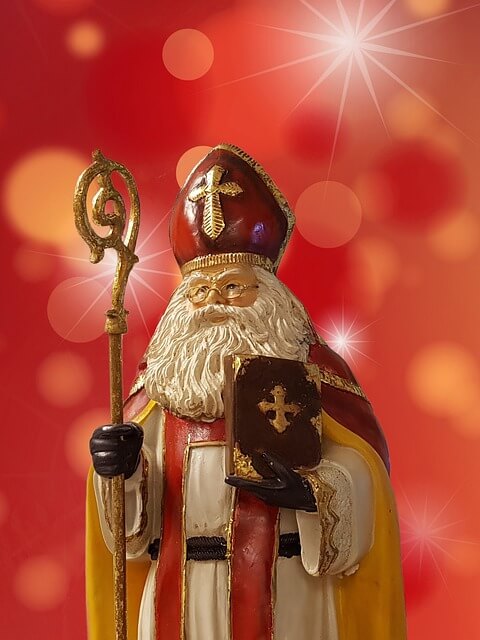 Saint Nicholas figure